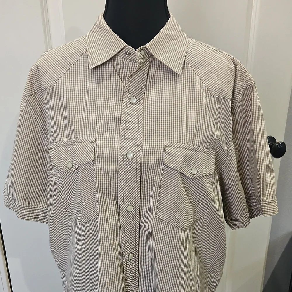 Banana Republic Men's Brown Checkered Button Down Shirt